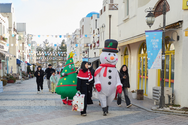 탕정면 ‘지중해마을 크리스마스 축제’ 전경