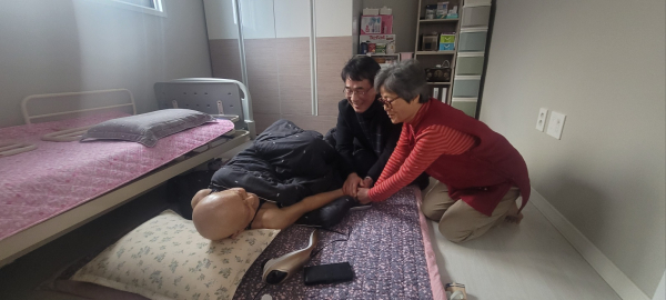 대전 동구 내 매입다가구 주택을 대상으로 화재 및 동파 방지 안전점검 진행 모습