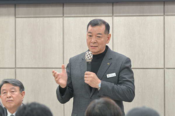 최원철 공주시장 금학동 시민과의 대화 진행 모습