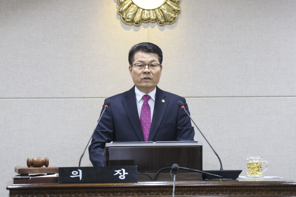 홍성군의회 김덕배 의장