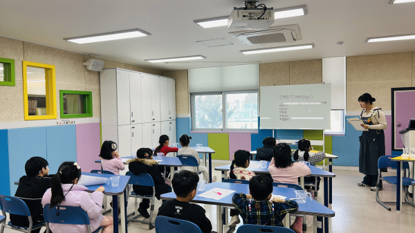 3월 이달의 작가 독서문화 행사 운영 모습