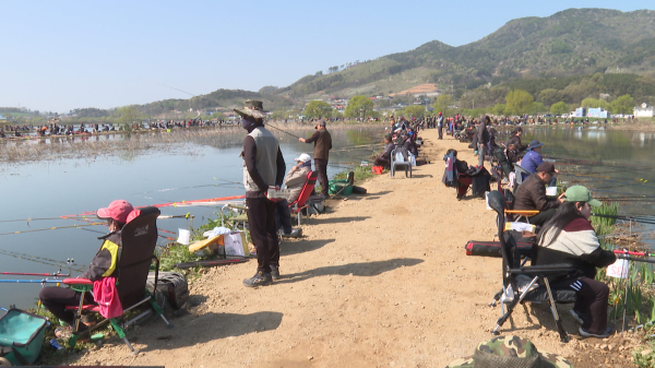 제19회 예산군수배 예당전국낚시대회 모습