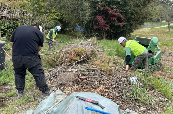 영농부산물 파쇄 모습.