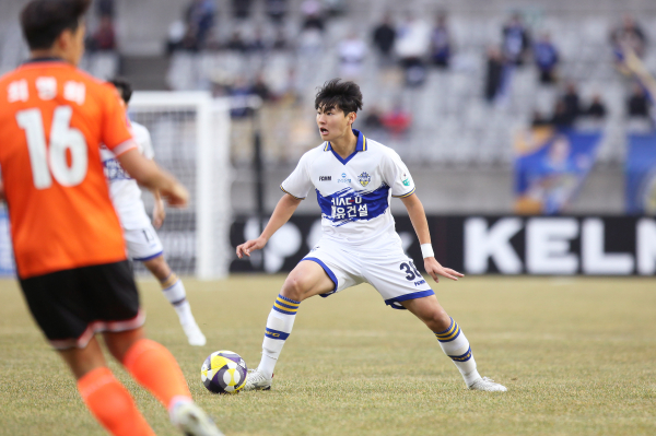 충남아산FC 경기 모습