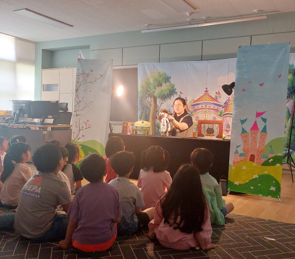 학교로 ‘찾아가는 책을 담은 예술 융합 프로그램’ 운영 모습