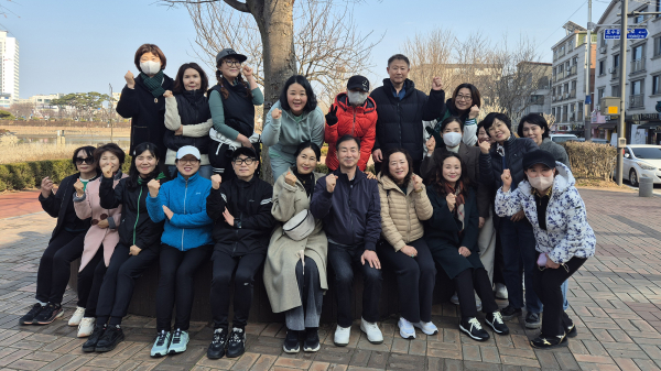 걷기 지도자 양성 교육 수료 기념사진