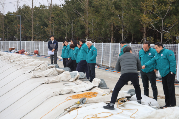 서산시의회, 서산 산폐장 에어돔 복구 현장방문 모습