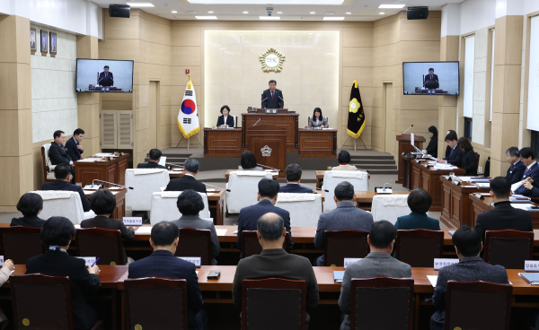 계룡시의회 임시회 개회