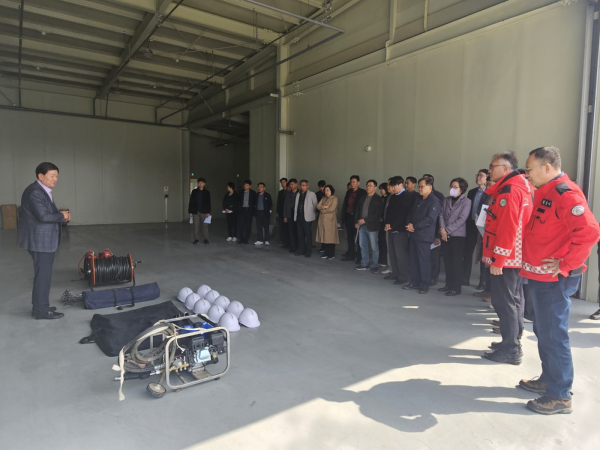 31개 읍면동장을 대상으로 산불교육을 진행하고 있다.