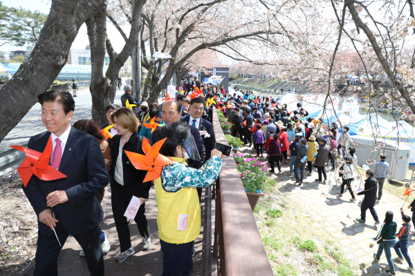 금산천 봄꽃축제