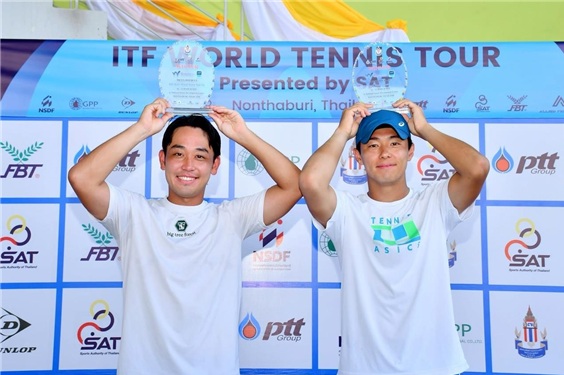 세종시 소속 이덕희 선수가 태국국제테니스대회 복식에서 우승했다.