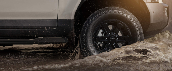 한국타이어 전천후 SUV 타이어 다이나프로 AT2 익스트림 장착 타스만 차량 이미지