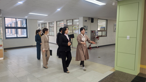신임 교장 부임 초·중학교 방문(산성초)