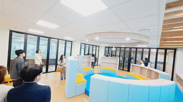 천안시 신계초등학교 공간혁신 우수학교 탐방 모습