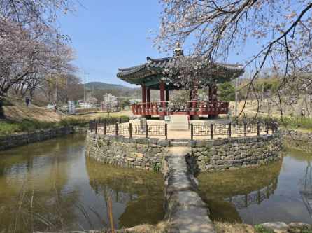 면천 군자정