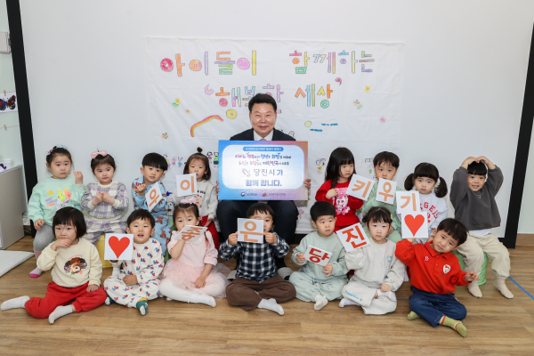 오성환 당진시장, 인구문제 인식개선 릴레이 캠페인 동참 모습