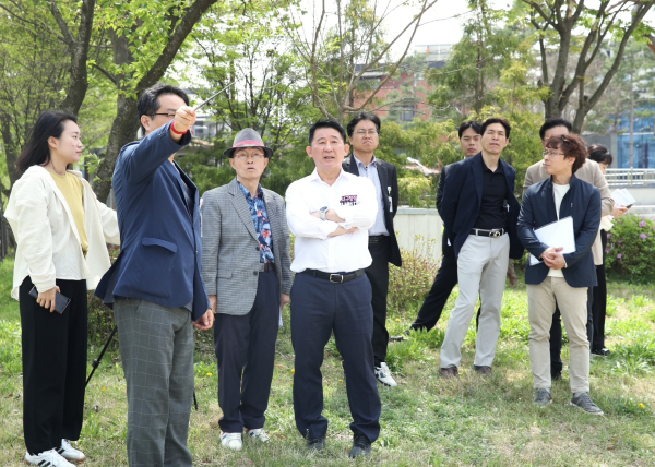 대전 서구 도안동 현안 사업 대상지 점검 장면