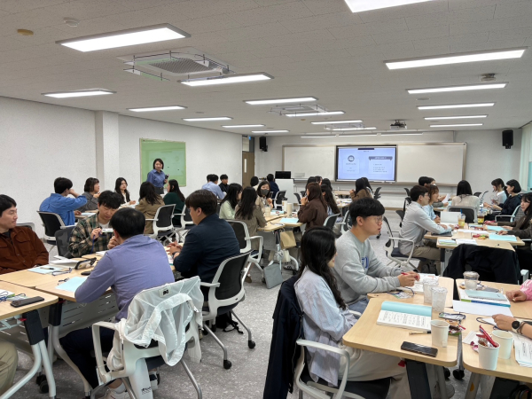 ‘8, 9급 공무원 기본역량 향상’ 연수 진행 모습