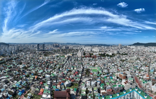 대동하늘공원에서 바라본 대전 동구 대동 전경 모습