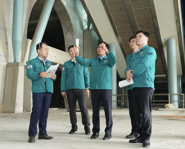 김석필 천안시장 권한대행 천안역세권 혁신지구 도시재생사업 현장 점검