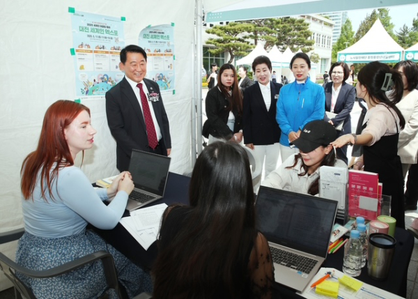 2025년 상반기 대전 서구 굿잡 일자리박람회 개최 현장 이모저모