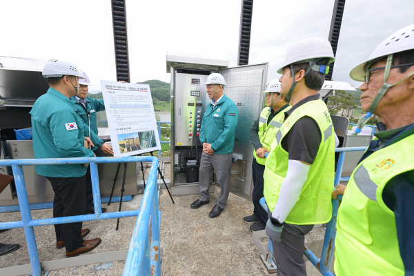 우기 대비 국가·지방하천 수문 87개소 일제 점검 모습