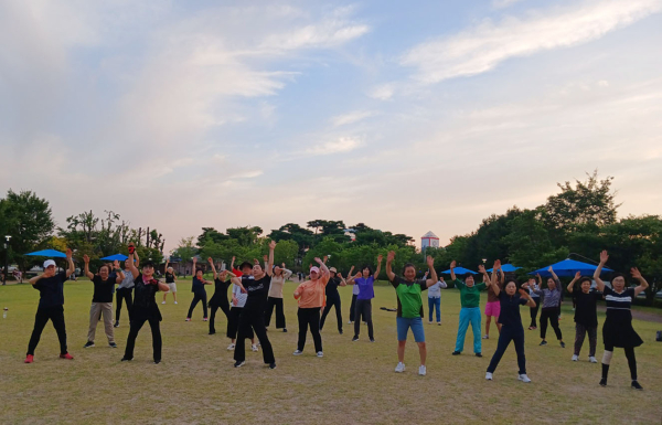 지난해 유림공원에서 진행된 ‘유성 별밤 운동 교실