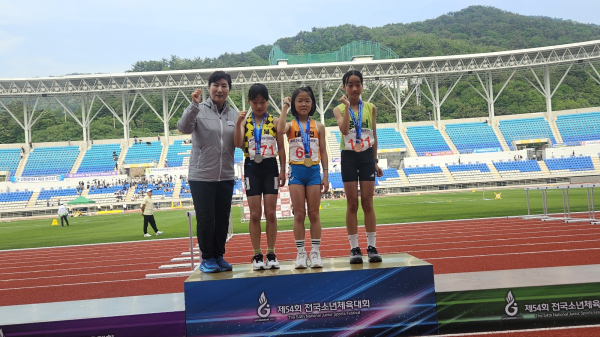 육상 여초 80m 금메달(대전관평초-김연아)