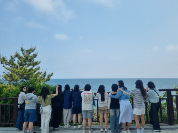 대전여가위, ‘1박 2일 경주 낭만 봄 캠프 진행 단체사진