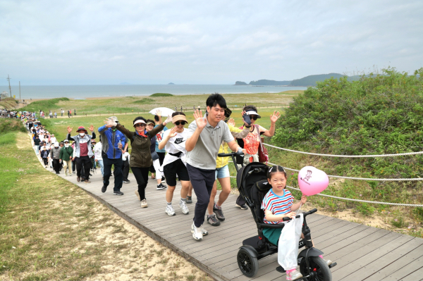 반려동물 해변운동회 및 사구축제 성료 (사구축제)