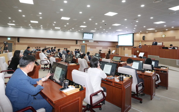 제259회 아산시의회 제1차 정례회 제1차 본회의 장면