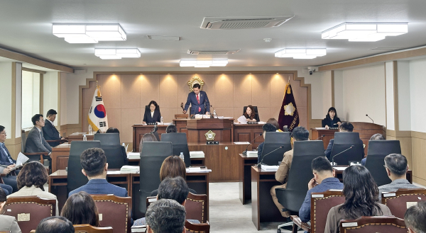 11일, 제287회 제1차 정례회 제2차 본회의 개최 모습