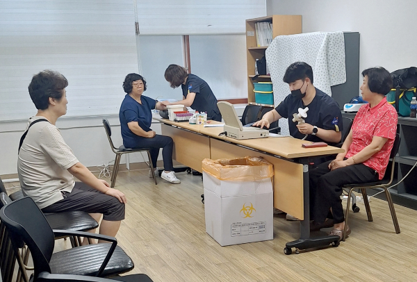 지난해 진행된 건강검진 모습(24. 7. 25. 남면).