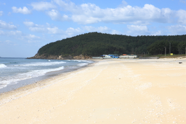 원산도 해수욕장 모습