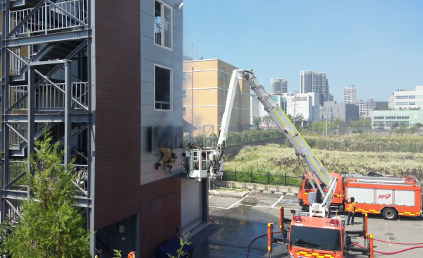 소형굴절차 복합 전술훈련 모습