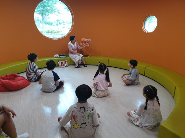 기적의도서관 프로그램 진행 모습