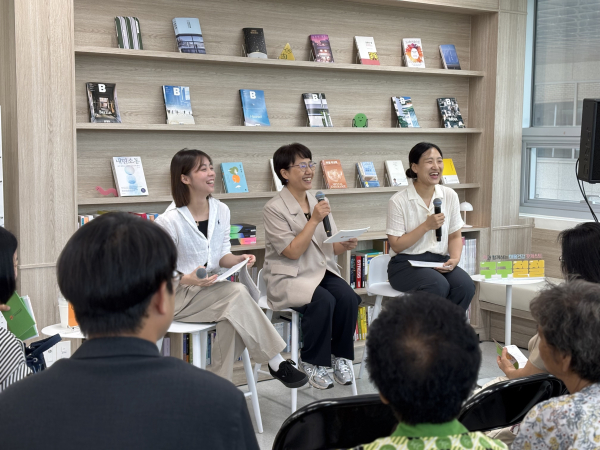 ‘2025년 마음건강 라디오 '구구절절' 북토크’ 개최 모습