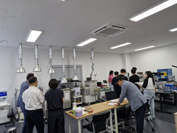 ㈜나노하이테크 방문 장면