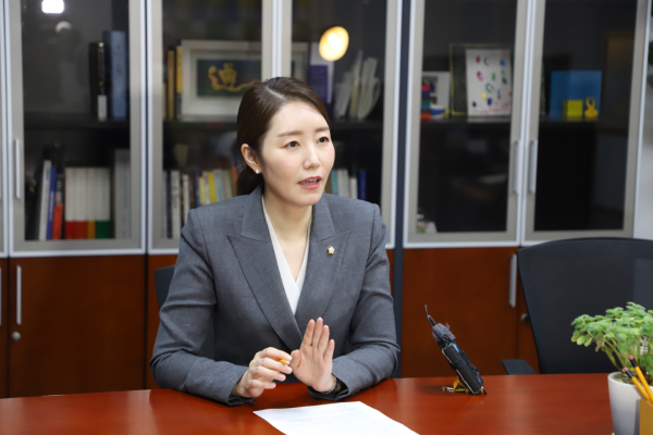 민주당 강선우 의원