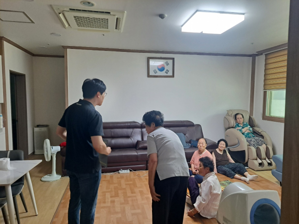 무더위쉼터 방문 예찰 모습