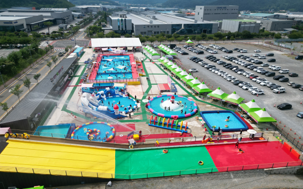 여름 테마파크 전경(2025년 8월 1일 모습)