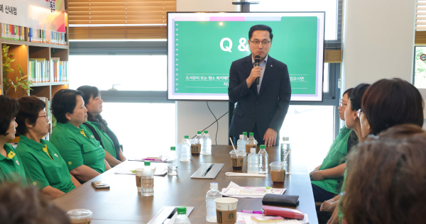 북카페 자원봉사자 역량강화 교육 사진