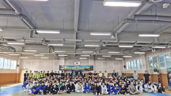 제3회 선문대학교 총장배 전국 중·고교 주짓수 & 태기도 대회’ 개최 단체사진
