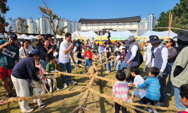 지난해 ‘기지시줄다리기 문화난장’ 개최 모습