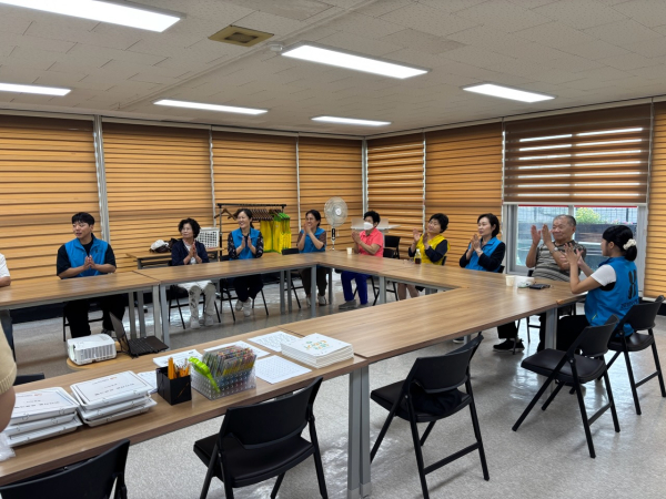 치매안심쉼터 프로그램 지원 활동 전개