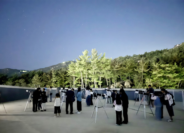 ‘2025 별 헤는 밤’ 프로그램 운영 모습.