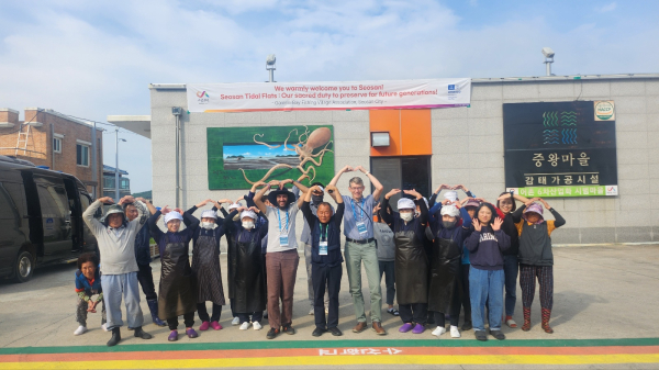 지난 9월 30일 가로림만 일원에서 진행된 갯벌 현지실사 모습