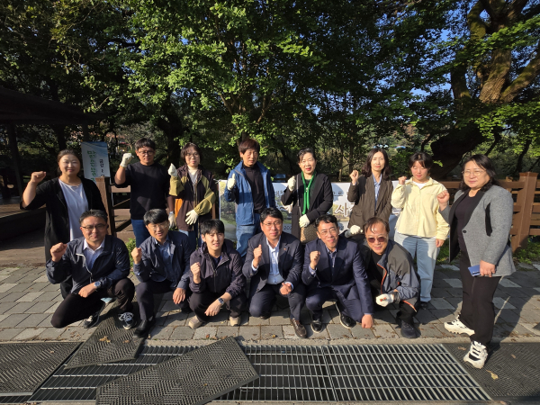 ‘대청호 상수원관리지역 탄소중립 공동체 환경캠페인’ 진행 단체사진