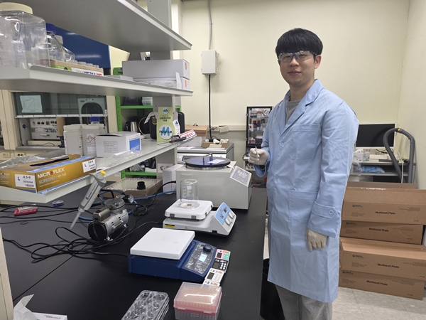 한남대 화학과 조한준 학생