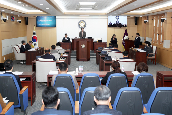 25일, 태안군의회 본회의장에서 열린 제316회 제2차 정례회 모습